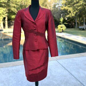Stunning in Red!! Size 10 2 Piece Shimmery Kay Unger Suit-Skirt Set